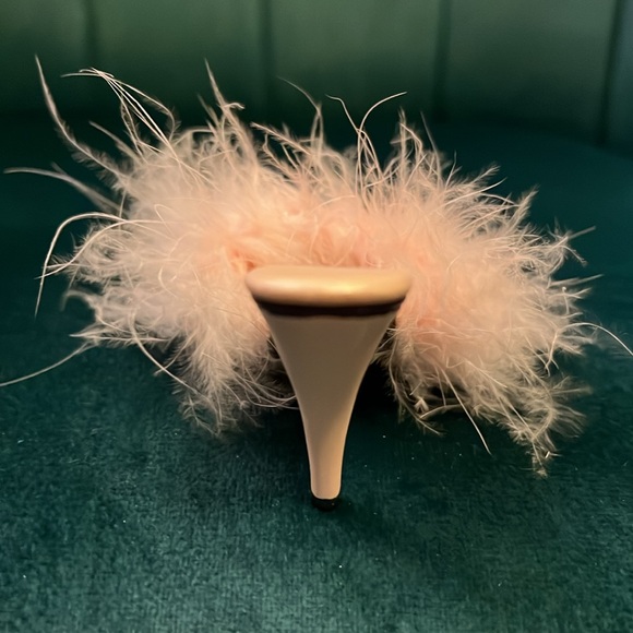 Just The Right Shoe Figurine Va Va Voom w/Box and Certificate of Authenticity - Picture 8 of 11